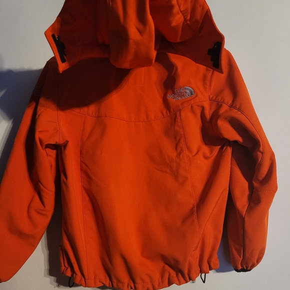 The North Face summit series Jacket. YOUTH XL - Picture 10 of 10